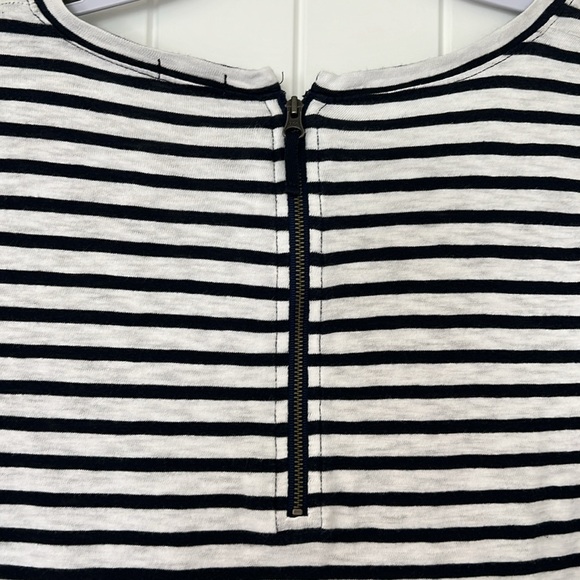 J. Crew , 3/4 sleeve, blue and white stripe. Zip in back, cotton. - Picture 3 of 8